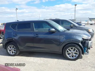 2021 Kia Soul S with VIN KNDJ23AUXM7779549, listed as a IAAI auction lot 41899504 with 65,884 mi miles and . Bid and sale history available at DreamBid. Image 13.