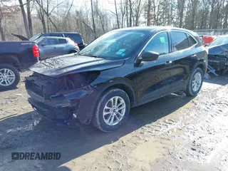 2022 Ford Escape SE with VIN 1FMCU9G68NUB65709, listed as a IAAI auction lot 41686192 with 64,327 mi miles. Bid and sale history available at carsss.com. Image 2.