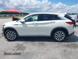 2019 Infiniti QX50 Essential z VIN 3PCAJ5M3XKF111873, wystawiony jako IAAI lot #42568626 z przebiegiem 37 384 mil mil oraz . Historia ofert i sprzedaży dostępna na DreamBid. Obrazek 14.