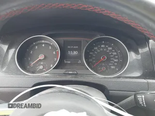 2015 Volkswagen GTI Autobahn с VIN 3VW547AU1FM098477, выставлен на аукционе IAAI как лот 42147567 с пробегом 157 388 миль миль и . История ставок и продаж доступна на DreamBid. Изображение 7.