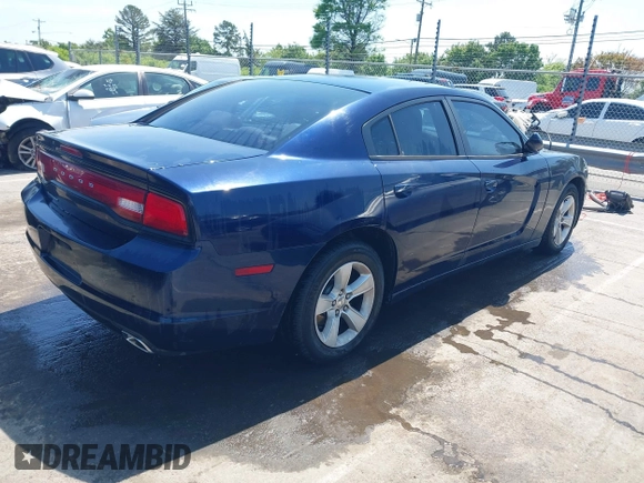 2014 Dodge Charger SE with VIN 2C3CDXBG1EH130526, listed as a IAAI auction lot 41996912 with 161,485 mi miles. Bid and sale history available at carsss.com. Image 4.