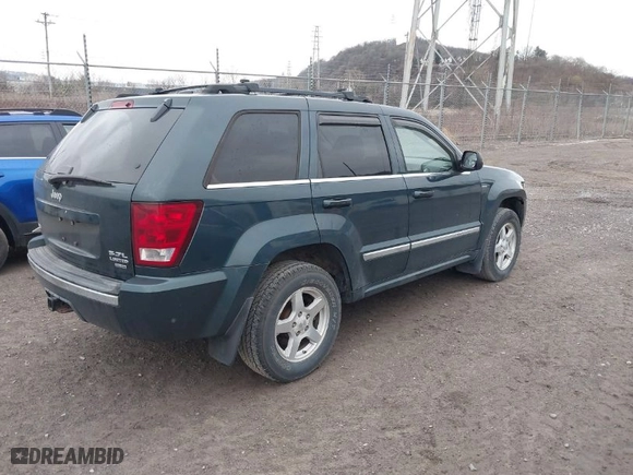 2005 Jeep Grand Cherokee Limited with VIN 1J8HR58275C551584, listed as a IAAI auction lot 41754290 with NaN miles. Bid and sale history available at carsss.com. Image 4.