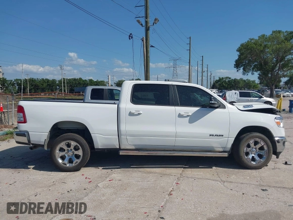 2022 Ram 1500 Big Horn z VIN 1C6RRFMG2NN430198, wystawiony jako IAAI lot #41944132 z przebiegiem 54 479 mil mil oraz . Historia ofert i sprzedaży dostępna na DreamBid. Obrazek 14.