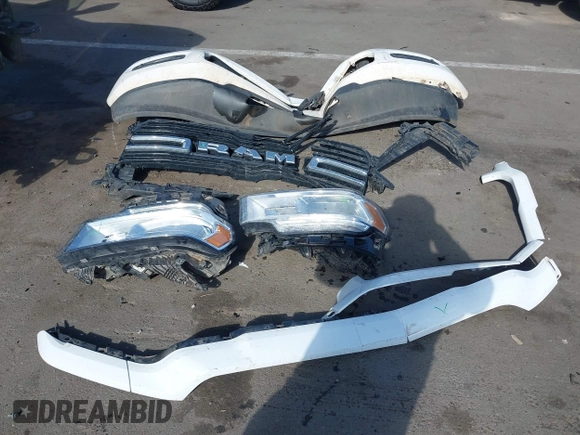 2021 Ram 2500 Big Horn z VIN 3C6UR5DLXMG648737, wystawiony jako IAAI lot #42066827 z przebiegiem 82 053 mil mil oraz . Historia ofert i sprzedaży dostępna na DreamBid. Obrazek 12.