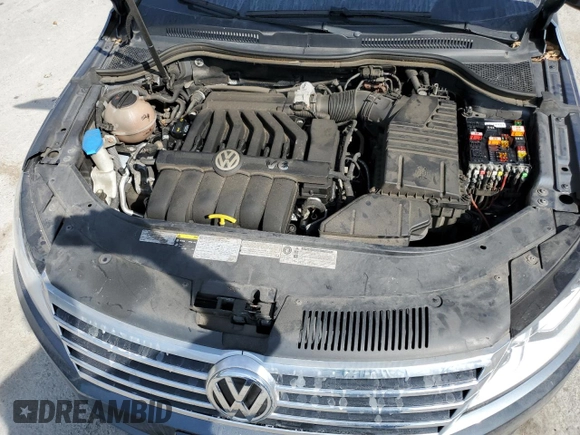 2015 Volkswagen CC VR6 Executive 4Motion with VIN WVWGU7AN1FE828124, listed as a Copart auction lot 70784613 with 0 mi miles. Bid and sale history available at carsss.com. Image 12.