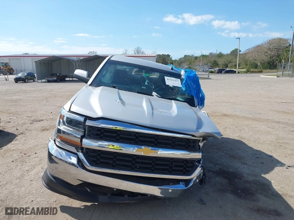 2018 Chevrolet Silverado 1500 LT with VIN 1GCVKREH5JZ299310, listed as a IAAI auction lot 41561453 with 1 mi miles. Bid and sale history available at carsss.com. Image 13.
