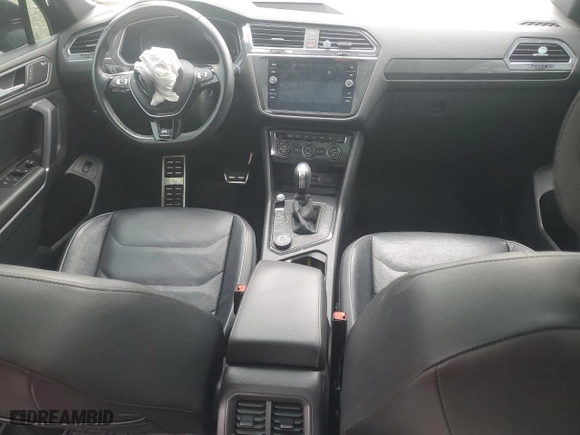 2020 Volkswagen Tiguan SEL Premium R-Line with VIN 3VV4B7AX3LM064598, listed as a Copart auction lot 81457484 with 0 mi miles and Salvage Title. Bid and sale history available at carsss.com. Image 8.