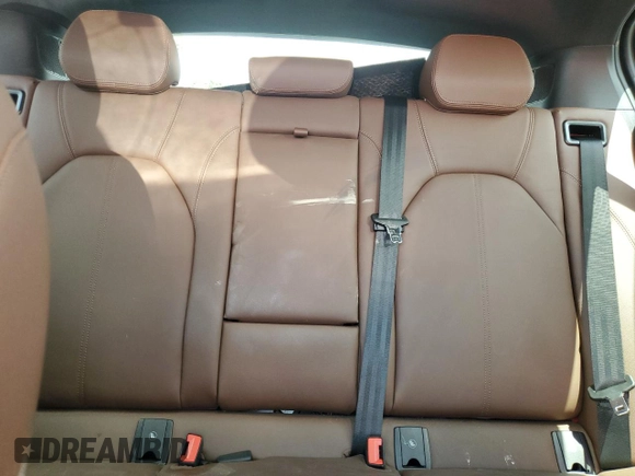 2024 Alfa Romeo Stelvio Ti z VIN ZASPAKBN7R7D70650, wystawiony jako Copart lot #63220614 z przebiegiem 8 078 mil mil oraz Nie do naprawy • Non repairable. Historia ofert i sprzedaży dostępna na DreamBid. Obrazek 10.