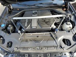 2020 BMW X4 M Competition z VIN 5YMUJ0C05L9C44621, wystawiony jako Copart lot #72842693 z przebiegiem 55 316 mil mil oraz . Historia ofert i sprzedaży dostępna na DreamBid. Obrazek 12.