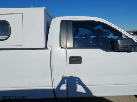 2014 Ford F-150 XL with VIN 1FTMF1CM0EKG22856, listed as a IAAI auction lot 41677979 with 158,580 mi miles. Bid and sale history available at carsss.com. Image 12.