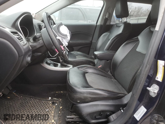 2018 Jeep Compass Latitude with VIN 3C4NJDBB6JT138932, listed as a Copart auction lot 44770095 with 109,540 mi miles and Salvage Title. Bid and sale history available at DreamBid. Image 7.