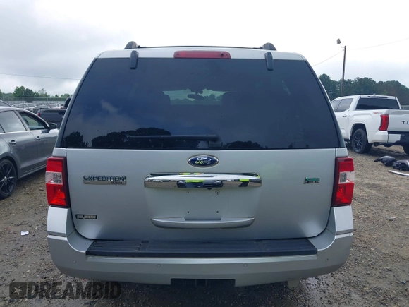 2014 Ford Expedition Limited z VIN 1FMJU1K5XEEF29131, wystawiony jako IAAI lot #42505880 z przebiegiem 252 835 mil mil oraz . Historia ofert i sprzedaży dostępna na DreamBid. Obrazek 16.