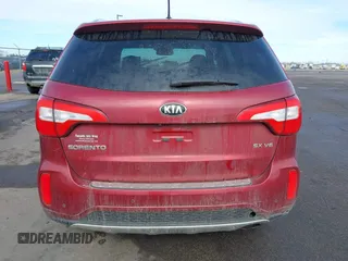 2015 Kia Sorento SX Limited with VIN 5XYKWDA72FG643298, listed as a IAAI auction lot 41670573 with 115,613 mi miles. Bid and sale history available at carsss.com. Image 16.