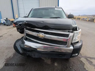 2007 Chevrolet Silverado 1500 LT w/2LT with VIN 2GCEC19JX71671723, listed as a Copart auction lot 51802955 with 151,823 mi miles and Salvage Title. Bid and sale history available at carsss.com. Image 5.
