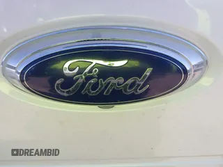 2014 Ford F-250 XL z VIN 1FT7W2BT2EEB61251, wystawiony jako IAAI lot #41970563 z przebiegiem 244 184 mil mil oraz . Historia ofert i sprzedaży dostępna na DreamBid. Obrazek 6.
