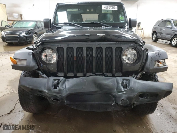 2019 Jeep Wrangler Unlimited Sport S with VIN 1C4HJXDG3KW661084, listed as a Copart auction lot 48024325 with 62,914 mi miles and Clean Title. Bid and sale history available at carsss.com. Image 5.