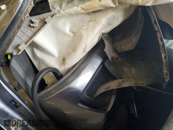 2018 Hyundai Accent SE z VIN 3KPC24A37JE029298, wystawiony jako Copart lot #57324535 z przebiegiem 78 084 mil mil oraz Szkoda całkowita • Salvage title. Historia ofert i sprzedaży dostępna na DreamBid. Obrazek 10.