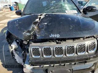 2023 Jeep Compass Sport z VIN 3C4NJDAN8PT531917, wystawiony jako Copart lot #46543835 z przebiegiem 28 762 mil mil oraz Szkoda całkowita • Salvage title. Historia ofert i sprzedaży dostępna na DreamBid. Obrazek 12.