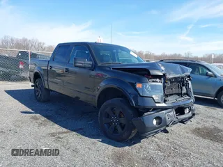 2014 Ford F-150 XL with VIN 1FTFW1ET8EFC87447, listed as a IAAI auction lot 41646012 with 175,467 mi miles. Bid and sale history available at carsss.com. Image 1.