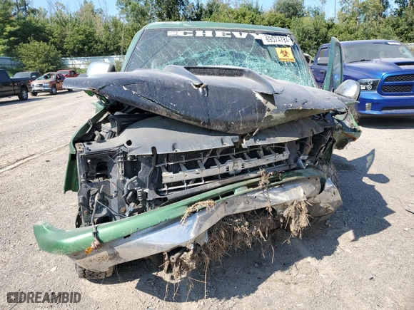 2000 Chevrolet Silverado 2500 LS with VIN 1GCGK29U3YE125342, listed as a Copart auction lot 69574784 with 0 mi miles and Clean Title. Bid and sale history available at carsss.com. Image 5.