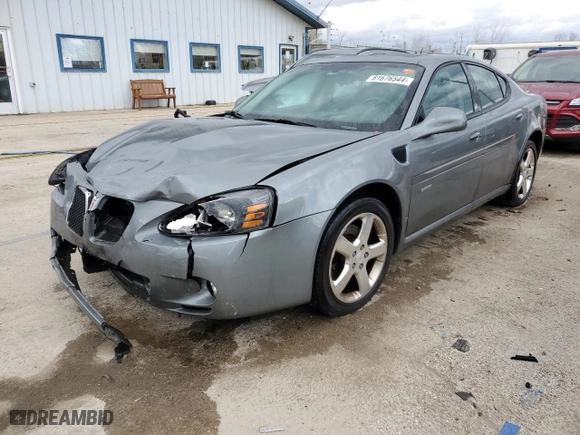 2008 Pontiac Grand Prix GXP with VIN 2G2WC55C681133206, listed as a Copart auction lot 81676544 with 241391 miles and Salvage Title. Bid and sale history available at carsss.com. Image 1.