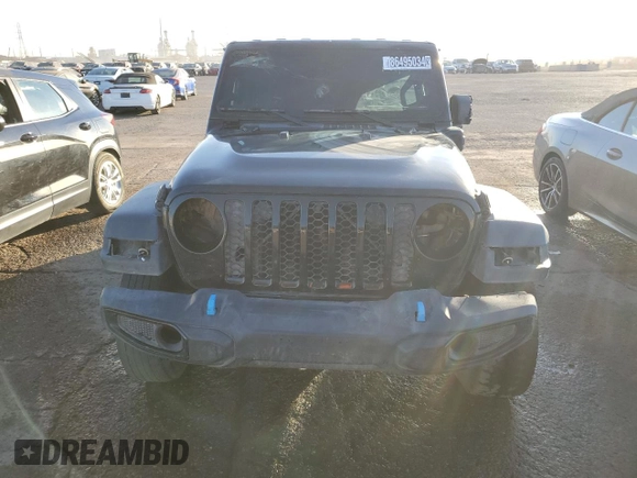 2023 Jeep Wrangler z VIN 1C4JJXN6XPW641266, wystawiony jako Copart lot #86495034 z przebiegiem Nie podano mil oraz Nie do naprawy • Non repairable. Historia ofert i sprzedaży dostępna na DreamBid. Obrazek 5.