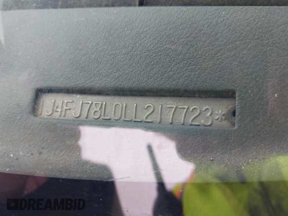1990 Jeep Cherokee with VIN 1J4FJ78L0LL217723, listed as a IAAI auction lot 41788403 with 147,557 mi miles and . Bid and sale history available at DreamBid. Image 9.