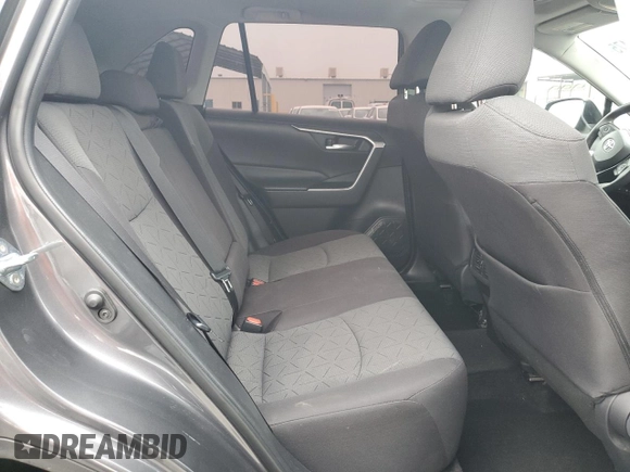 2020 Toyota RAV4 XLE with VIN 2T3W1RFV2LC045134, listed as a Copart auction lot 59635475 with 122,144 mi miles and Salvage title. Bid and sale history available at DreamBid. Image 11.