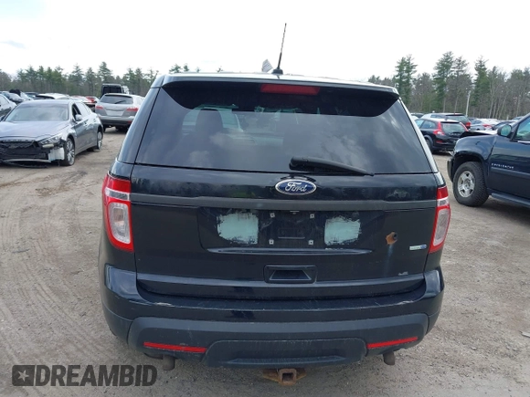 2013 Ford Utility Police Interceptor with VIN 1FM5K8AR3DGC20995, listed as a IAAI auction lot 42041125 with 199,419 mi miles. Bid and sale history available at carsss.com. Image 17.