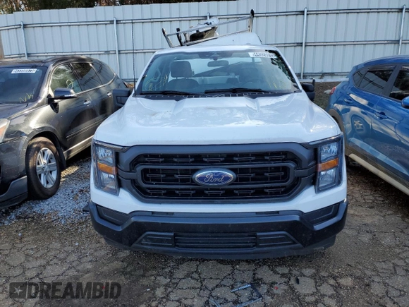 2023 Ford F-150 XL with VIN 1FTMF1CB1PKE33005, listed as a Copart auction lot 44924015 with 54,918 mi miles and Salvage Title. Bid and sale history available at carsss.com. Image 5.