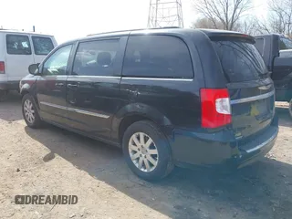 2016 Chrysler Town & Country Touring with VIN 2C4RC1BG3GR296159, listed as a IAAI auction lot 41908925 with 185,039 mi miles. Bid and sale history available at carsss.com. Image 3.