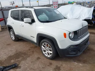 2017 Jeep Renegade Altitude with VIN ZACCJABB7HPE60518, listed as a IAAI auction lot 41787992 with 93,722 mi miles. Bid and sale history available at carsss.com. Image 1.