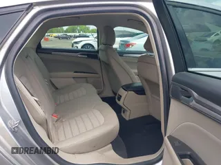 2020 Ford Fusion SE with VIN 3FA6P0HD5LR262877, listed as a IAAI auction lot 42243525 with 53,071 mi miles and . Bid and sale history available at DreamBid. Image 8.