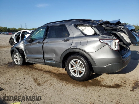 2022 Ford Explorer XLT with VIN 1FMSK7DH4NGB35505, listed as a Copart auction lot 51977355 with 38,009 mi miles and Non Repairable. Bid and sale history available at carsss.com. Image 2.