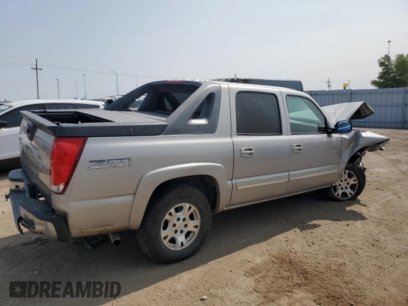 2005 Chevrolet Avalanche Z71 with VIN 3GNEK12Z55G267789, listed as a Copart auction lot 70476584 with 199,006 mi miles and Salvage Title. Bid and sale history available at DreamBid. Image 3.