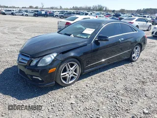 2011 Mercedes-Benz E-Class E 550 with VIN WDDKJ7CB7BF076428, listed as a IAAI auction lot 41785339 with 111,582 mi miles. Bid and sale history available at carsss.com. Image 16.