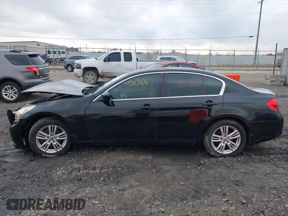 2011 Infiniti G37 x with VIN JN1CV6AR0BM352069, listed as a IAAI auction lot 42006766 with 195,827 mi miles. Bid and sale history available at carsss.com. Image 15.