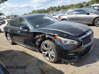 2018 Infiniti Q70 Luxe with VIN JN1BY1PP6JM330104, listed as a Copart auction lot 68830174 with 115,067 mi miles and Non repairable. Bid and sale history available at DreamBid. Image 4.