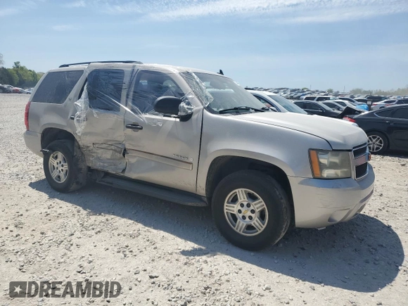 2007 Chevrolet Tahoe LS с VIN 1GNFC13C77J389275, выставлен на аукционе Copart как лот 53445345 с пробегом 211 290 миль миль и Списание • Salvage title. История ставок и продаж доступна на DreamBid. Изображение 4.