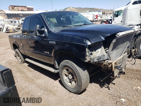 2006 Ford Super Duty F-250 XL with VIN 1FTSX21P56EB21131, listed as a Copart auction lot 53241895 with 0 mi miles and Salvage Title. Bid and sale history available at carsss.com. Image 4.