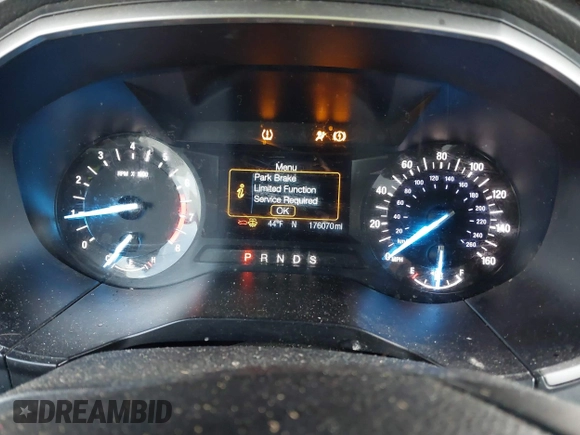 2016 Ford Edge SEL with VIN 2FMPK3J98GBC25309, listed as a IAAI auction lot 41635974 with 176,070 mi miles. Bid and sale history available at carsss.com. Image 7.