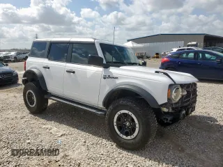 2024 Ford Bronco Big Bend with VIN 1FMDE7BH1RLA09232, listed as a Copart auction lot 61413055 with 15,590 mi miles and Salvage title. Bid and sale history available at DreamBid. Image 4.