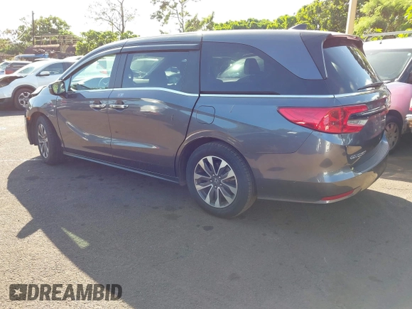 2023 Honda Odyssey EX-L with VIN 5FNRL6H65PB002896, listed as a IAAI auction lot 41559502 with 82,390 mi miles. Bid and sale history available at carsss.com. Image 3.
