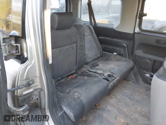 2003 Honda Element EX with VIN 5J6YH18573L017568, listed as a IAAI auction lot 40383051 with 322,887 mi miles and . Bid and sale history available at DreamBid. Image 8.