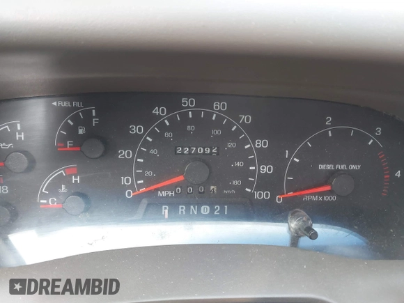 2001 Ford Super Duty F-250 XL with VIN 1FTNW21F61EB16701, listed as a IAAI auction lot 41687274 with 227,092 mi miles. Bid and sale history available at carsss.com. Image 7.