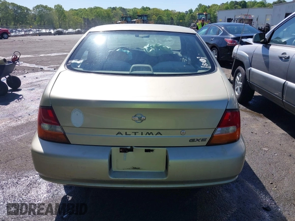 1998 Nissan Altima XE with VIN 1N4DL01D9WC159686, listed as a IAAI auction lot 42051686 with 219,699 mi miles and . Bid and sale history available at DreamBid. Image 16.