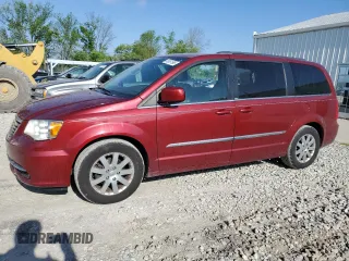 2011 Chrysler Town & Country Touring L z VIN 2A4RR8DG2BR633928, wystawiony jako Copart lot #55851595 z przebiegiem 123 513 mil mil oraz Szkoda całkowita • Salvage title. Historia ofert i sprzedaży dostępna na DreamBid. Obrazek 1.
