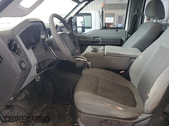 2011 Ford F-250 XL with VIN 1FT7W2B64BEA42879, listed as a Copart auction lot 60286255 with 349,694 mi miles and Clean title. Bid and sale history available at DreamBid. Image 7.