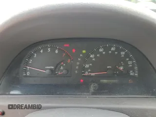 2004 Toyota Camry LE with VIN 4T1BE32K24U314110, listed as a Copart auction lot 64269255 with 192,033 mi miles and Clean title. Bid and sale history available at DreamBid. Image 9.