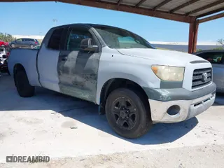 2008 Toyota Tundra 2WD Truck with VIN 5TBRT54128S460812, listed as a IAAI auction lot 42039675 with 266,695 mi miles. Bid and sale history available at carsss.com. Image 1.